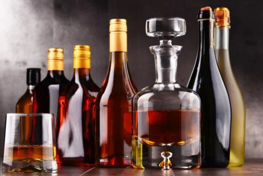 Alkohol i forskellige flasker